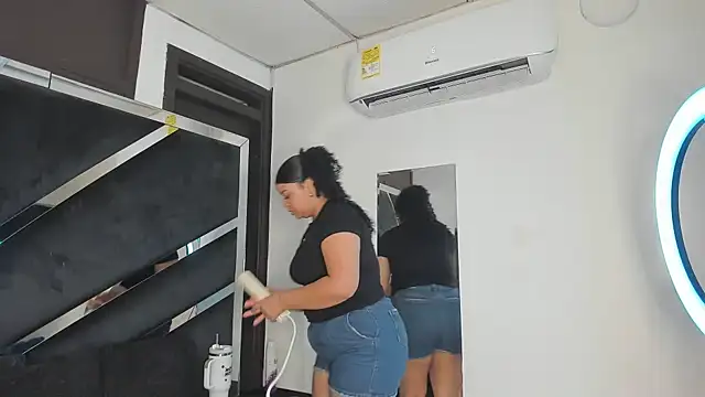 Rubyxht online show from February 1, 2026, 12:36 pm