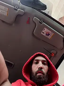 QueenM3 online show from October 7, 2025, 4:41 pm