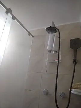 sweetie  annieee online show from February 9, 2026, 3:59 am