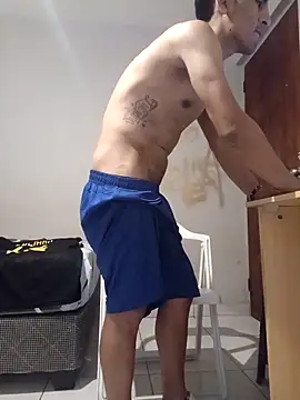 LeonRoots online show from November 2, 2025, 4:45 pm