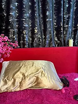 Siena Amaris online show from January 18, 2026, 10:29 am