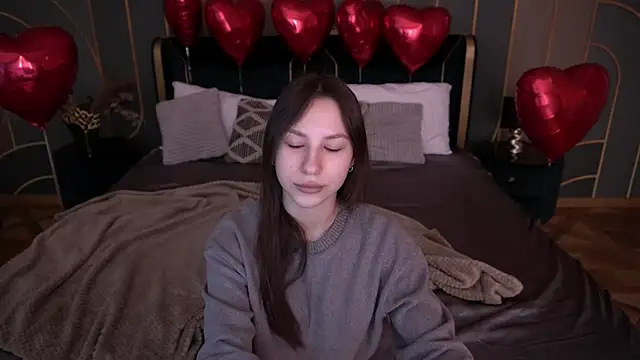 Snapshot of PaigePrado chatting on February 11, 2026, 6:35 am PaigePrado online show from February 11, 2026, 6:35 am