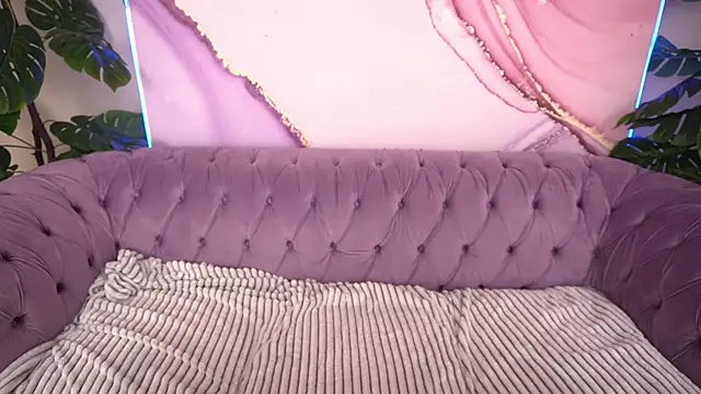 PaigePrado online show from July 15, 2026, 5:53 pm