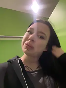 Snapshot of AlishaPrettyBlade chatting on February 27, 2026, 5:51 am AlishaPrettyBlade online show from February 27, 2026, 5:51 am