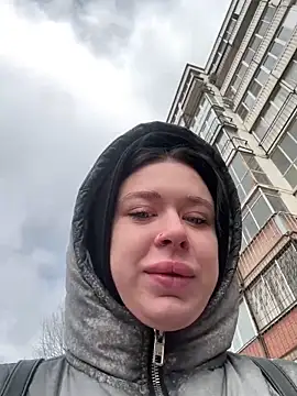 AlishaPrettyBlade online show from March 19, 2026, 5:07 am