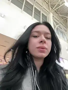 AlishaPrettyBlade online show from March 5, 2026, 10:45 am