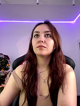 AshleySkott  online show from November 4, 2025, 8:51 am