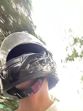 Boy coll online show from February 18, 2026, 10:17 pm