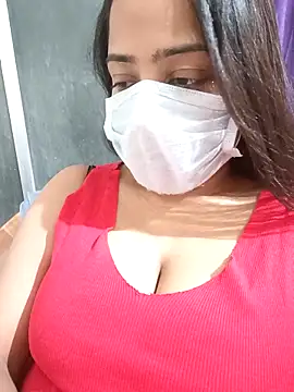 COZY ROZI online show from October 29, 2025, 5:34 pm