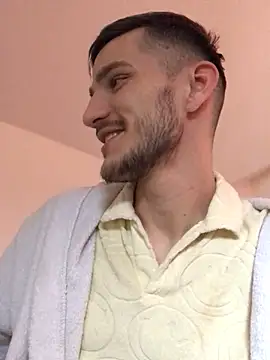 yoyoboy988 online show from March 18, 2025, 3:01 pm