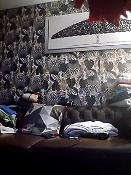 Snapshot of Louna45dv chatting on September 15, 2025, 8:42 pm Louna45dv online show from September 15, 2025, 8:42 pm