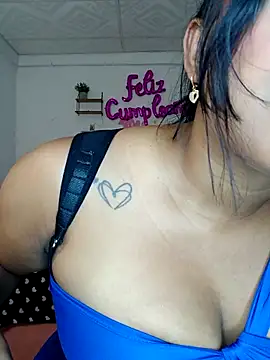 Snapshot of victoria_roussee chatting on March 3, 2026, 9:49 am victoria roussee online show from March 3, 2026, 9:49 am