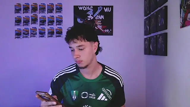 jack walker190 online show from April 14, 2026, 9:25 am