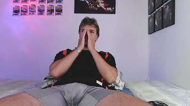 jack walker190 online show from December 20, 2025, 7:22 am