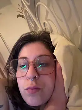 Rosiee69  online show from March 23, 2025, 3:43 am