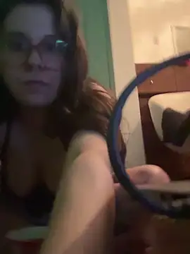 Rosiee69  online show from February 25, 2025, 8:53 pm