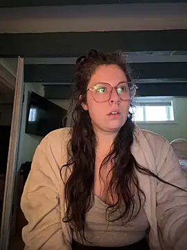 Rosiee69  online show from March 4, 2025, 12:33 pm