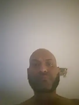 Mrnutella online show from March 5, 2025, 5:50 pm