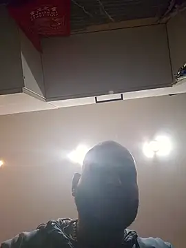 Mrnutella online show from November 3, 2025, 3:12 am