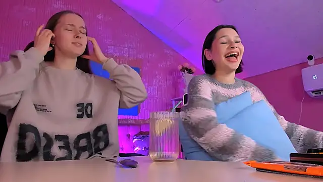 Snapshot of JenniferGraces chatting on February 26, 2026, 9:26 pm JenniferGraces online show from February 26, 2026, 9:26 pm