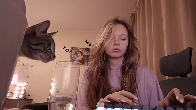 boozekirs  online show from November 26, 2025, 3:06 am