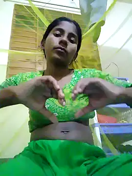 Snapshot of SEXY-boudi43 chatting on March 9, 2025, 12:31 pm SEXY-boudi43 online show from March 9, 2025, 12:31 pm