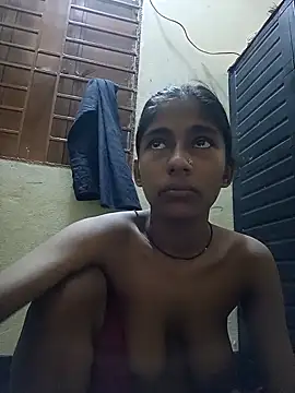 Snapshot of SEXY-boudi43 chatting on September 11, 2025, 12:21 am SEXY-boudi43 online show from September 11, 2025, 12:21 am