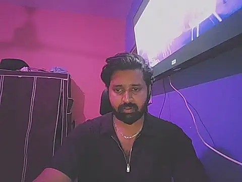 screwdrivertournevis3 online show from March 1, 2026, 3:34 pm