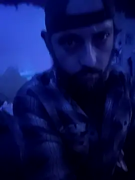 Snapshot of Cummaker69 chatting on December 22, 2025, 12:44 am Cummaker69 online show from December 22, 2025, 12:44 am