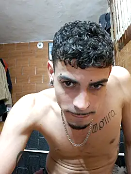 AkauanBR online show from February 17, 2025, 7:33 pm