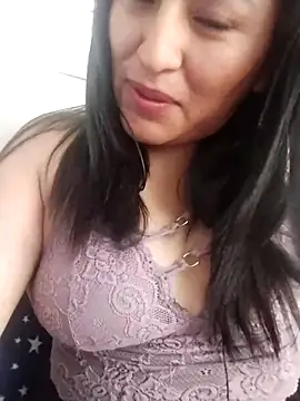 Lobitasexiii online show from November 3, 2025, 5:38 pm