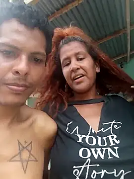 shirlihot online show from November 5, 2025, 2:09 pm