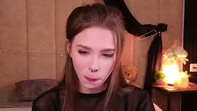 Sierra Fane online show from September 20, 2025, 5:56 am