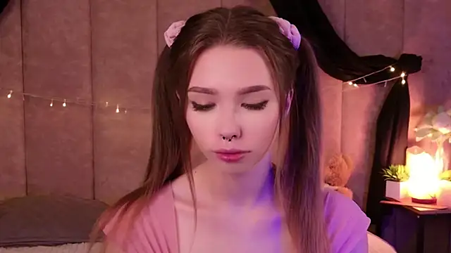 Sierra Fane online show from September 14, 2025, 9:04 pm