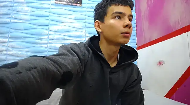 Snapshot of seigfried0 chatting on March 17, 2025, 7:58 pm seigfried0 online show from March 17, 2025, 7:58 pm