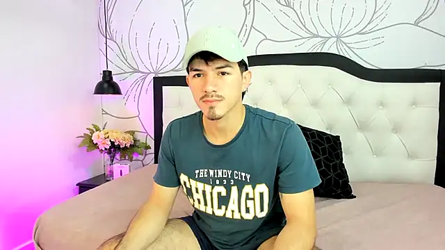 Snapshot of luna_stanford chatting on October 12, 2025, 2:46 am luna stanford online show from October 12, 2025, 2:46 am