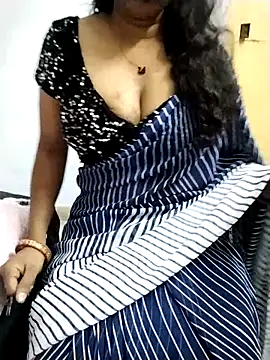 Snapshot of suthas99 chatting on December 2, 2025, 6:15 am suthas99 online show from December 2, 2025, 6:15 am