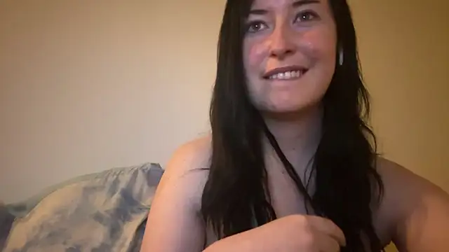 Snapshot of ashisscene chatting on April 5, 2026, 7:31 pm ashisscene online show from April 5, 2026, 7:31 pm