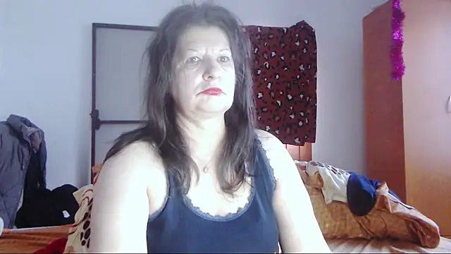 Snapshot of ExtasyMature chatting on February 3, 2026, 6:11 am ExtasyMature online show from February 3, 2026, 6:11 am