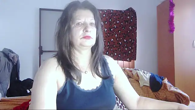 Snapshot of ExtasyMature chatting on February 3, 2026, 6:22 am ExtasyMature online show from February 3, 2026, 6:22 am