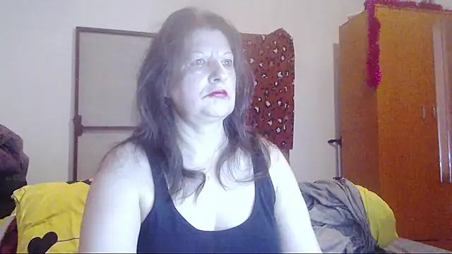 Snapshot of ExtasyMature chatting on February 24, 2026, 5:52 am ExtasyMature online show from February 24, 2026, 5:52 am