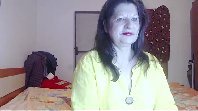 Snapshot of ExtasyMature chatting on April 2, 2026, 5:03 am ExtasyMature online show from April 2, 2026, 5:03 am