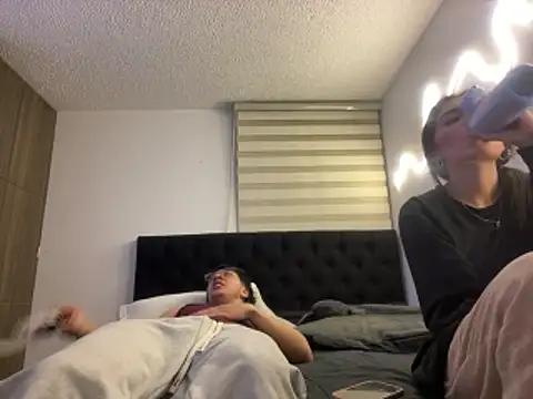 Snapshot of DesireLuxe chatting on February 25, 2026, 6:46 am DesireLuxe online show from February 25, 2026, 6:46 am