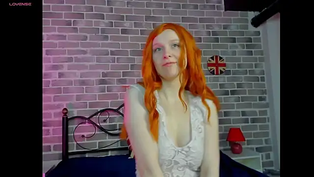 Snapshot of KristinMoore chatting on March 9, 2025, 9:24 am KristinMoore online show from March 9, 2025, 9:24 am