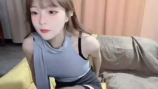 Annnnqi-77 online show from March 5, 2025, 7:16 am