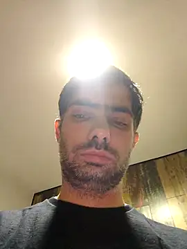 andreiiiii2025 online show from January 14, 2026, 2:20 pm