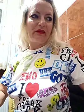 LadyTouch online show from June 17, 2026, 12:11 am