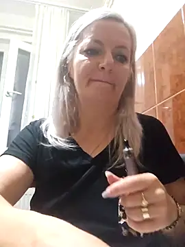 LadyTouch online show from March 31, 2026, 10:01 pm