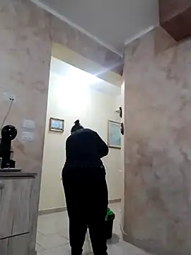 Dolcecurvy online show from November 14, 2025, 3:48 pm