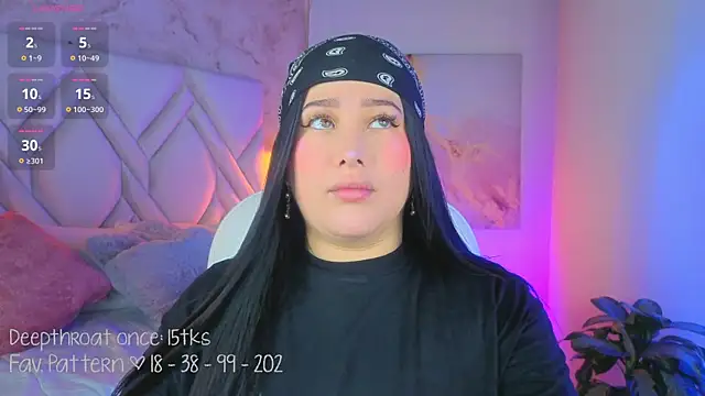 Leaa Cox online show from April 12, 2026, 3:43 am